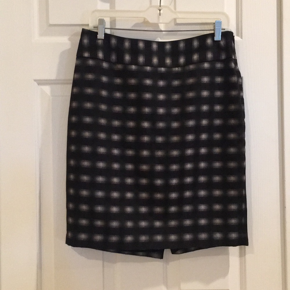 The Limited Patterned Pencil Skirt